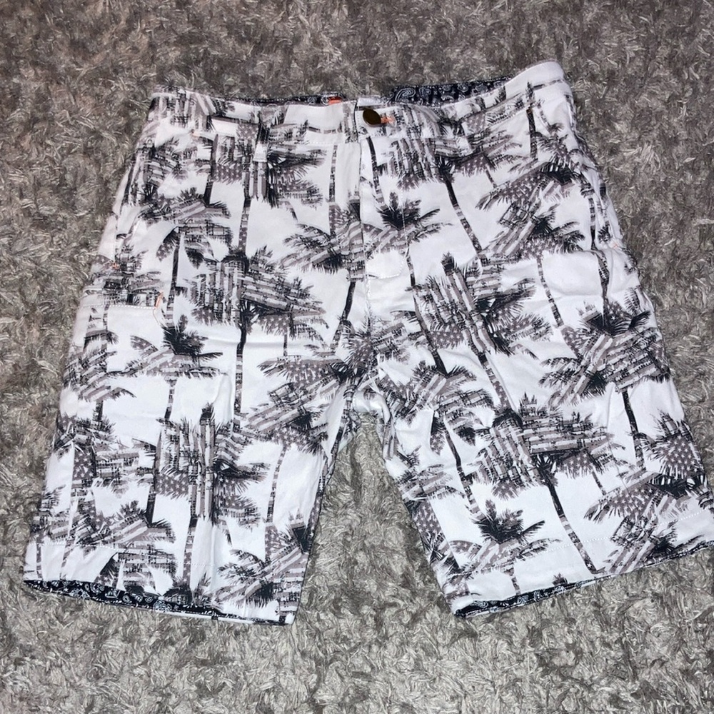 Palm Tree American flag Print Tallia Sz 30 men’s Shorts